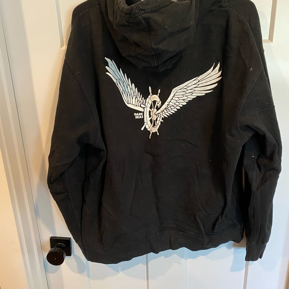 Black dark seas hoodie size L